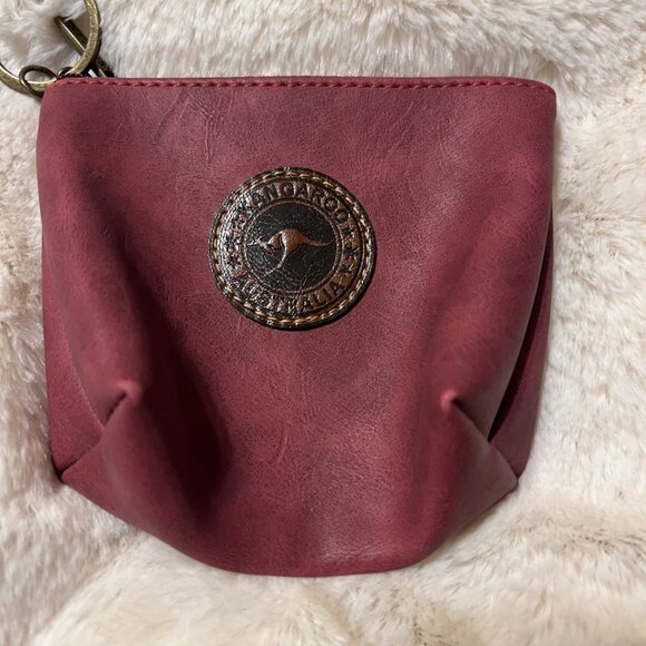 Kangaroo Australia Size OS Kangaroo Australia Burgundy Leather Coin Purse Pouch - Picture 1 of 3